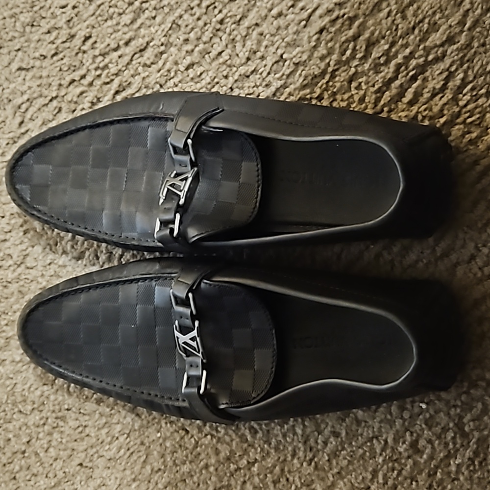Pre owned LV shoes in very good condition